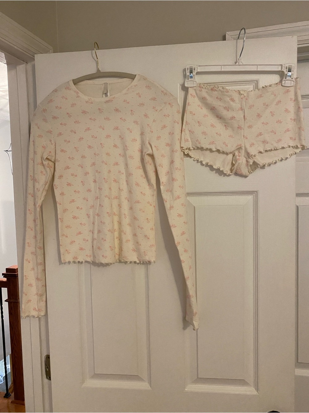 NWOT SKIMS Pointelle Ivory and Blush Long Sleeve Top & Mini Shorts/Panty Set